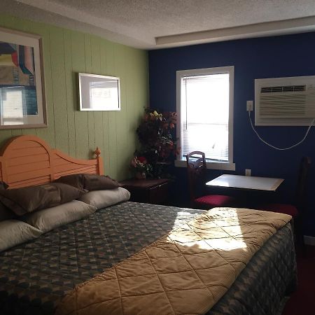 Destiny Inn Плезънтвил Екстериор снимка
